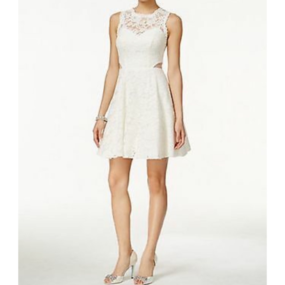 Xscape White Lace Cut Out Fit Flare Dress ❤️❤️